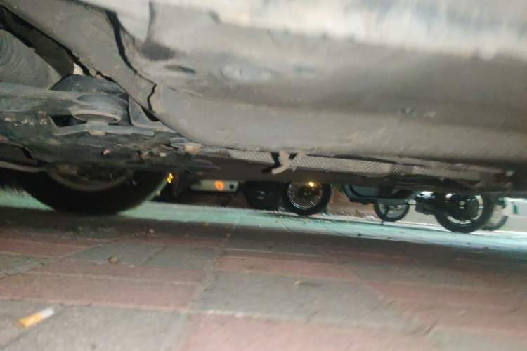 Used Volkswagen Bora 2012 1.6L Manual Comfort Model Chassis Front Left