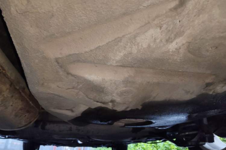 Used Volkswagen Bora 2012 1.6L Manual Fashion Edition Chassis Rear