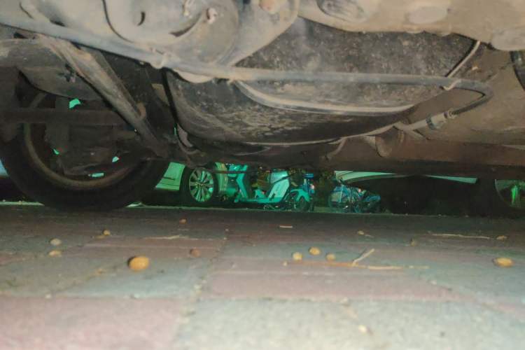 Used Volkswagen Bora 2012 1.6L Manual Comfort Model Chassis Rear Right