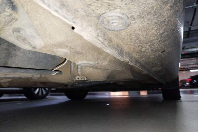 Used Volkswagen Bora 2012 1.6L Automatic Fashion Edition Chassis Rear Right