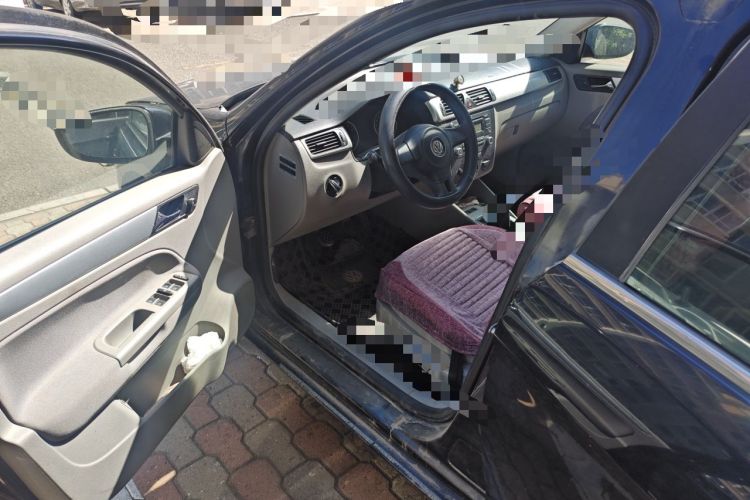 Used Volkswagen Bora 2012 1.6L Manual Fashion Edition Driver Seat