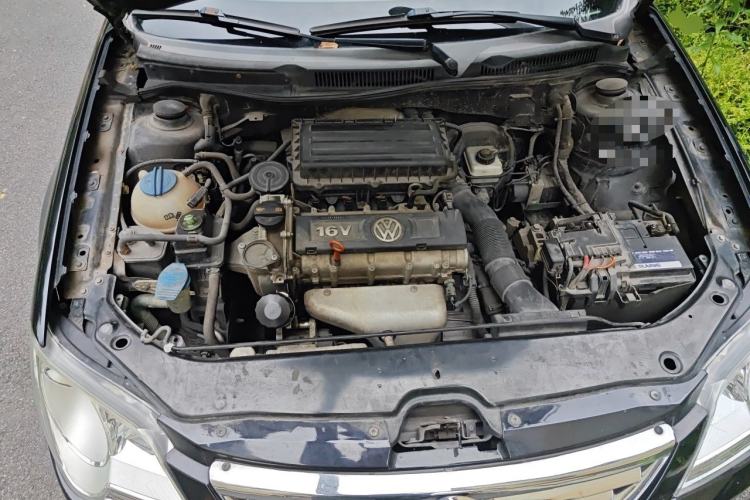 Used Volkswagen Bora 2012 1.6L Automatic Fashion Edition Engine Bay