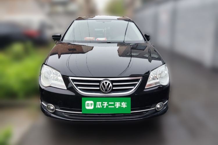 Used Volkswagen Bora 2012 1.6L Manual Fashion Edition Front