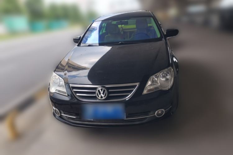 Used Volkswagen Bora 2012 1.6L Manual Fashion Edition Front