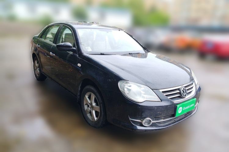 Used Volkswagen Bora 2012 1.6L Automatic Fashion Edition Front Right 45 Deg