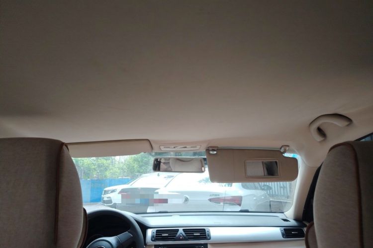 Used Volkswagen Bora 2012 1.6L Automatic Fashion Edition Headliner