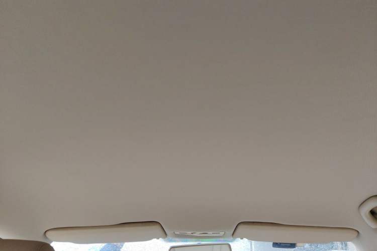 Used Volkswagen Bora 2012 1.6L Automatic Fashion Edition Headliner