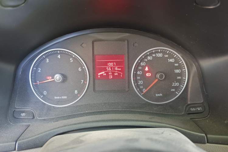 Used Volkswagen Bora 2012 1.6L Manual Fashion Edition Instrument Cluster