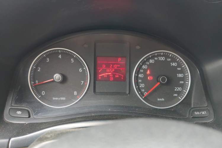 Used Volkswagen Bora 2012 1.6L Automatic Fashion Edition Instrument Cluster