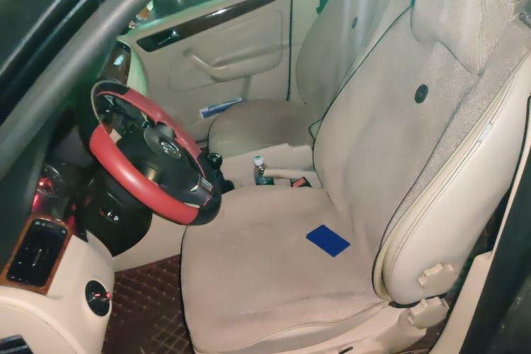 Used Volkswagen Bora 2012 1.6L Manual Comfort Model Left Front Seat