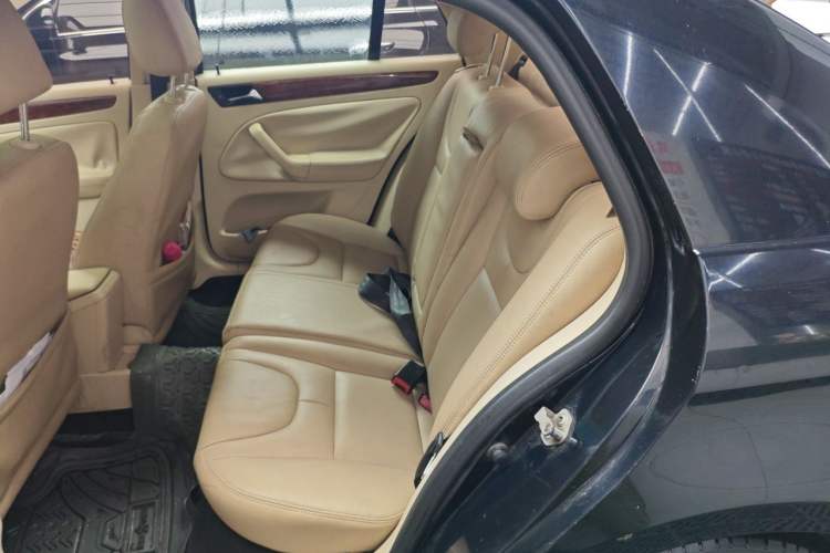 Used Volkswagen Bora 2012 1.6L Automatic Comfort Edition Left Rear Seat