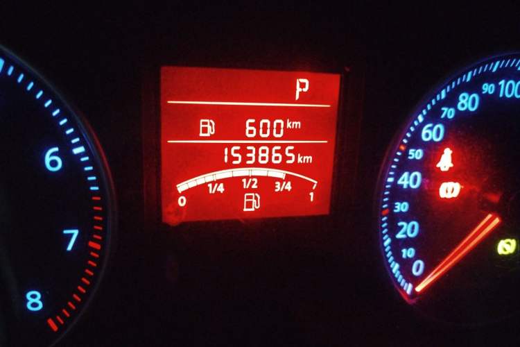 Used Volkswagen Bora 2012 1.6L Automatic Fashion Edition Odometer Close Up
