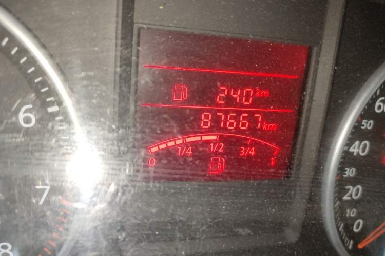 Used Volkswagen Bora 2012 1.6L Manual Fashion Edition Odometer Close Up
