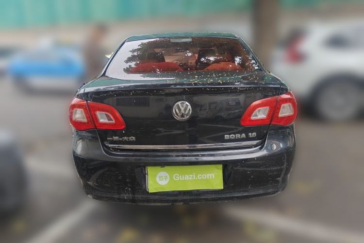 Used Volkswagen Bora 2012 1.6L Automatic Comfort Edition Rear