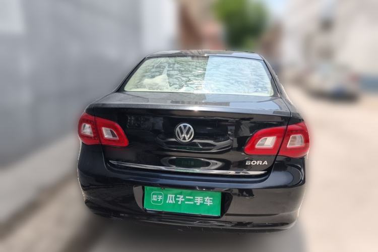 Used Volkswagen Bora 2012 1.6L Automatic Comfort Edition Rear