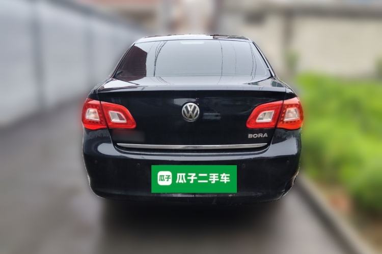 Used Volkswagen Bora 2012 1.6L Manual Fashion Edition Rear