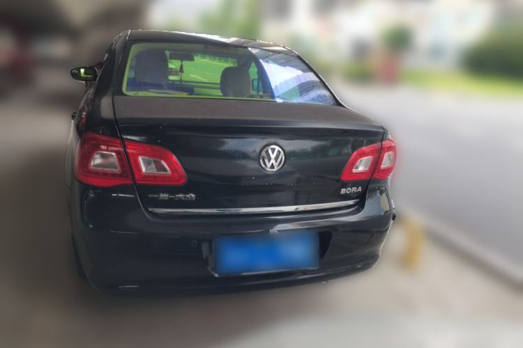 Used Volkswagen Bora 2012 1.6L Manual Fashion Edition Rear