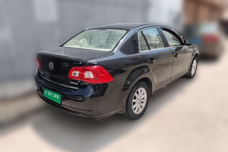 Used Volkswagen Bora 2012 1.6L Automatic Comfort Edition Rear Right 45 Deg