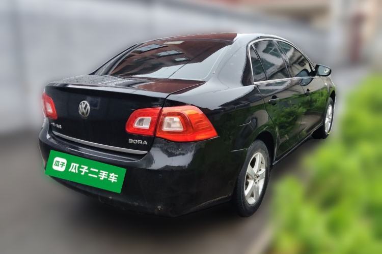 Used Volkswagen Bora 2012 1.6L Manual Fashion Edition Rear Right 45 Deg
