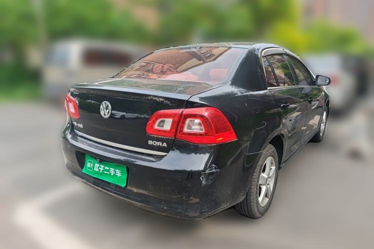 Used Volkswagen Bora 2012 1.6L Automatic Fashion Edition Rear Right 45 Deg