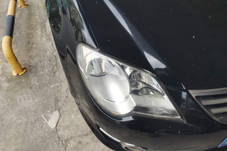 Used Volkswagen Bora 2012 1.6L Manual Fashion Edition Right Front Headlight