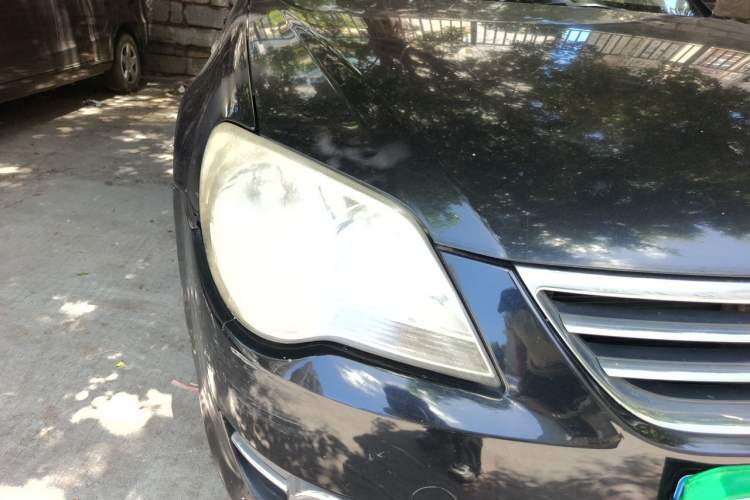 Used Volkswagen Bora 2012 1.6L Manual Fashion Edition Right Front Headlight