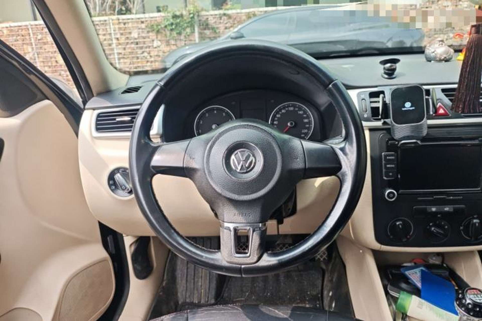 Used Volkswagen Bora 2012 1.6L Manual Stylish & Great Value Edition Steering Wheel