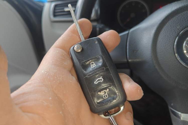 Used Volkswagen Bora 2012 1.6L Automatic Comfort Edition Vehicle Key