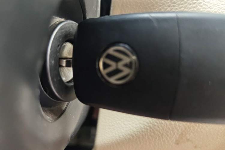 Used Volkswagen Bora 2012 1.6L Automatic Fashion Edition Vehicle Key