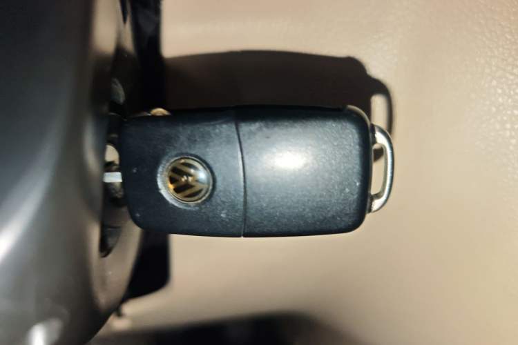 Used Volkswagen Bora 2012 1.6L Automatic Fashion Edition Vehicle Key