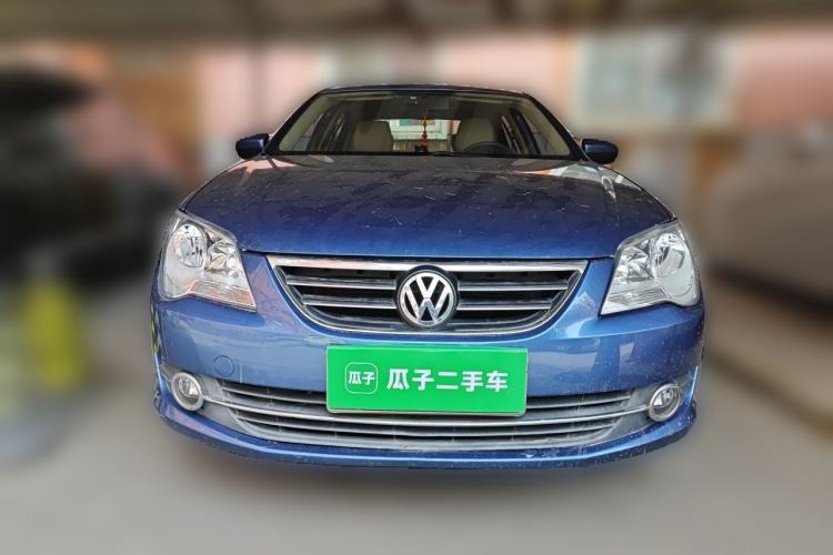Used Volkswagen Bora 2012 1.6L Manual Fashion Edition Front