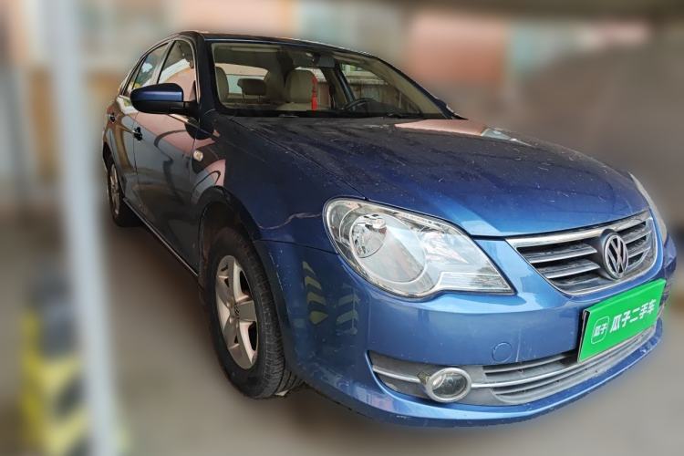 Used Volkswagen Bora 2012 1.6L Manual Fashion Edition Front Right 45 Deg