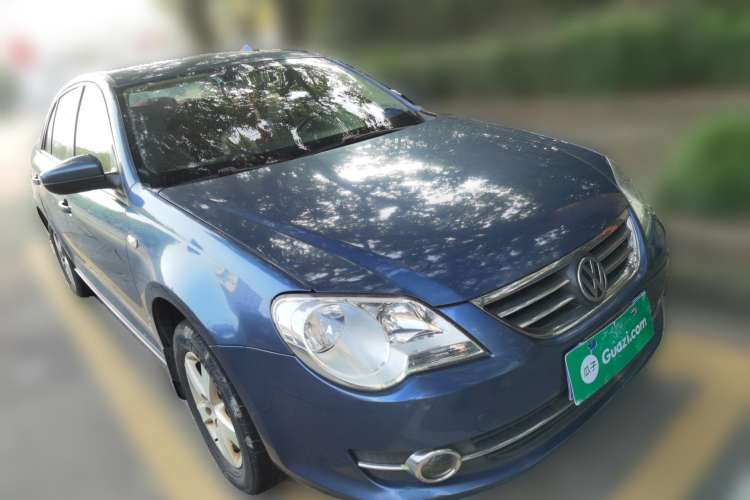 Used Volkswagen Bora 2012 1.6L Manual Fashion Edition Front Right 45 Deg