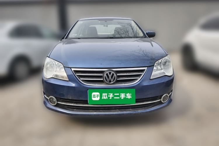 Used Volkswagen Bora 2012 1.6L Manual Fashion Edition Front