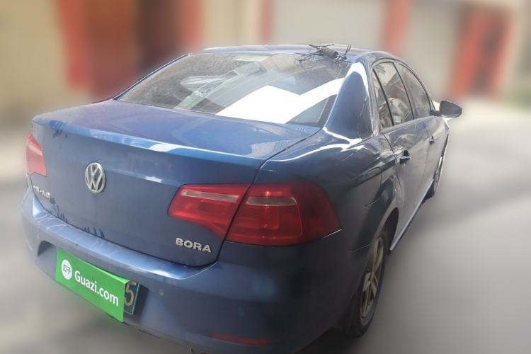 Used Volkswagen Bora 2012 1.6L Automatic Fashion Edition Rear Right 45 Deg