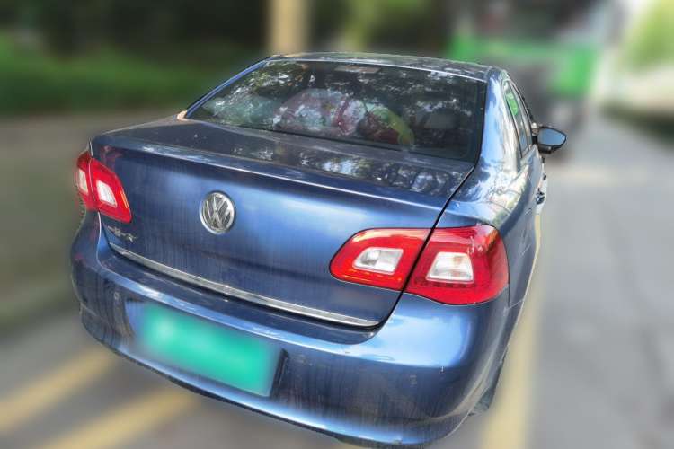 Used Volkswagen Bora 2012 1.6L Manual Fashion Edition Rear Right 45 Deg