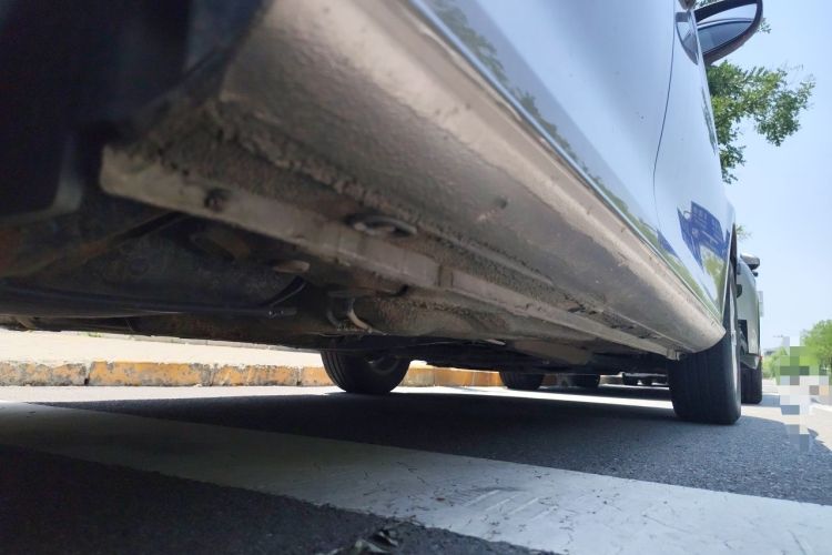 Used Volkswagen Bora 2012 1.6L Automatic Fashion Edition Chassis Rear Right