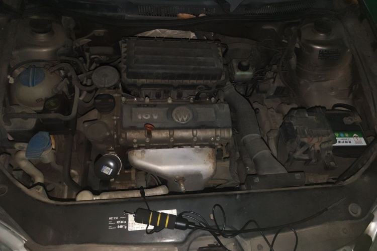 Used Volkswagen Bora 2012 1.6L Automatic Comfort Edition Engine Bay
