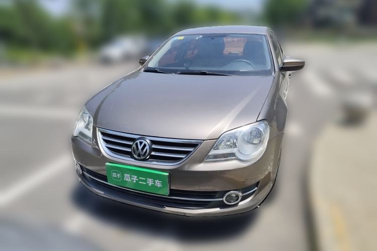 Used Volkswagen Bora 2012 1.6L Automatic Fashion Edition Front