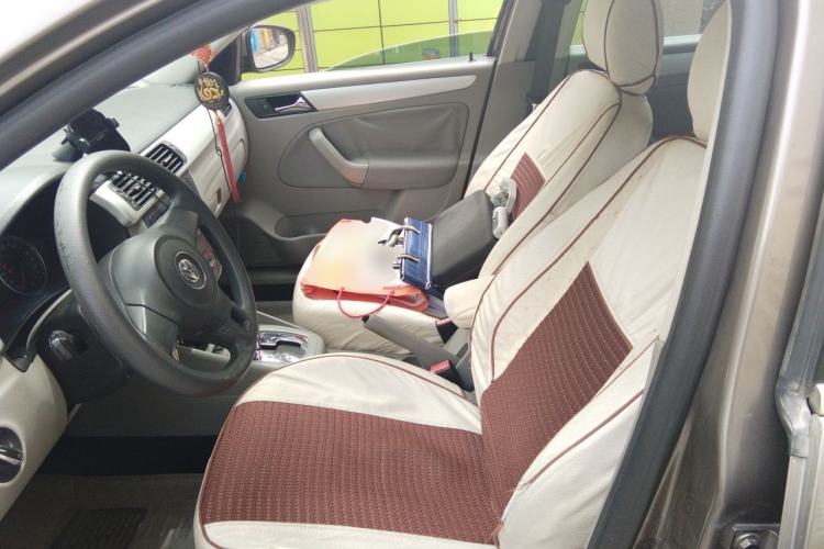 Used Volkswagen Bora 2012 1.6L Automatic Fashion Edition Left Front Seat