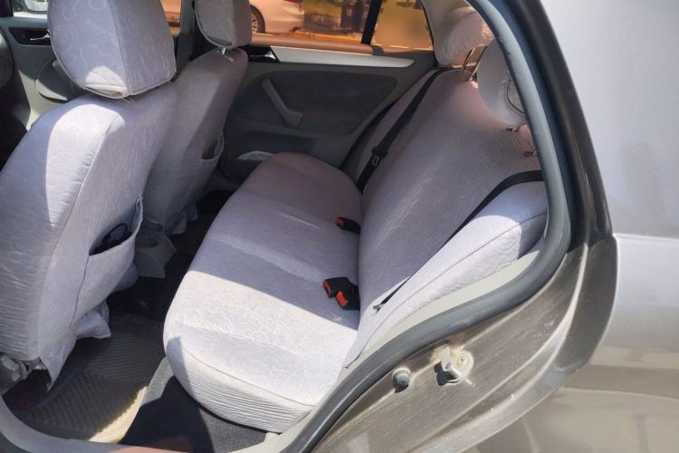 Used Volkswagen Bora 2012 1.6L Automatic Fashion Edition Left Rear Seat