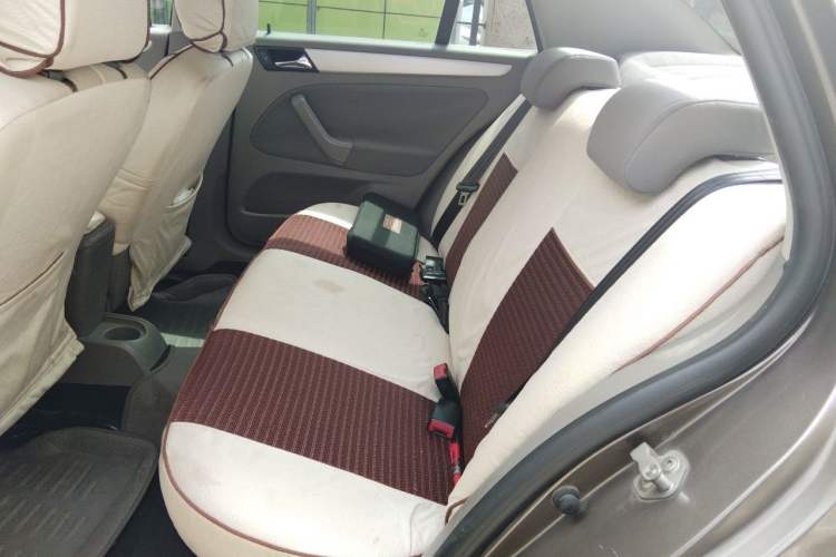 Used Volkswagen Bora 2012 1.6L Automatic Fashion Edition Left Rear Seat