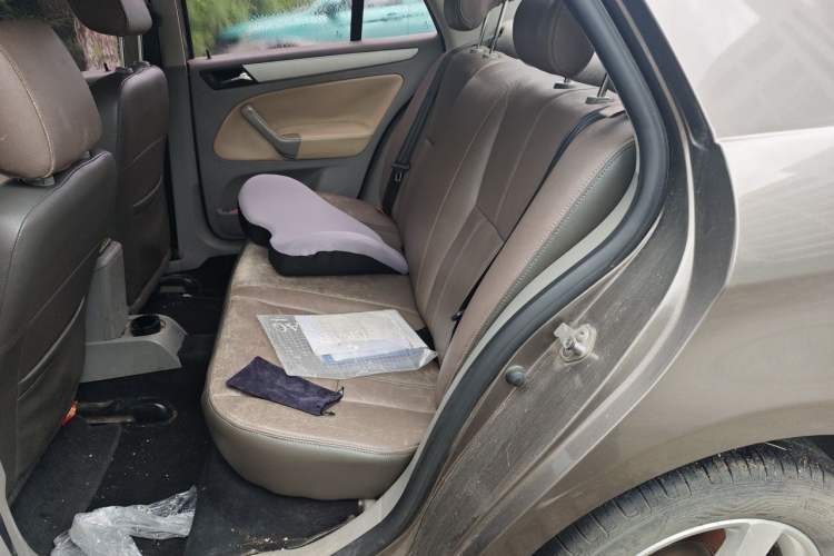 Used Volkswagen Bora 2012 1.6L Manual Fashion Edition Left Rear Seat