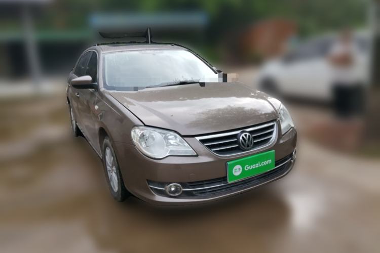 Used Volkswagen Bora 2012 1.6L Automatic Comfort Edition Front Right 45 Deg