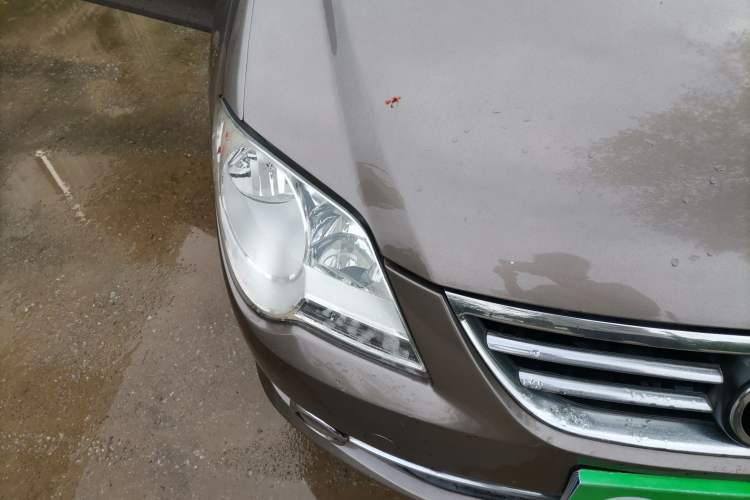 Used Volkswagen Bora 2012 1.6L Automatic Comfort Edition Right Front Headlight