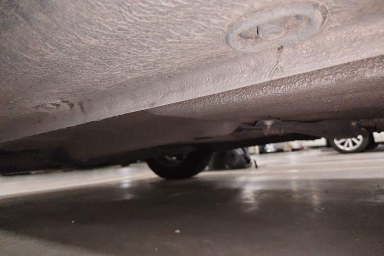 Used Volkswagen Bora 2012 1.6L Manual Fashion Edition Chassis Front Left