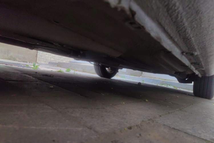 Used Volkswagen Bora  Chassis Front Left