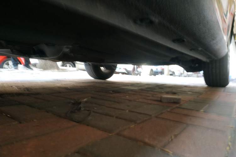 Used Volkswagen Bora 2012 1.6L Automatic Comfort Edition Chassis Front Left