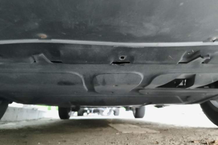 Used Volkswagen Bora 2012 1.6L Manual Comfort Model Chassis Front