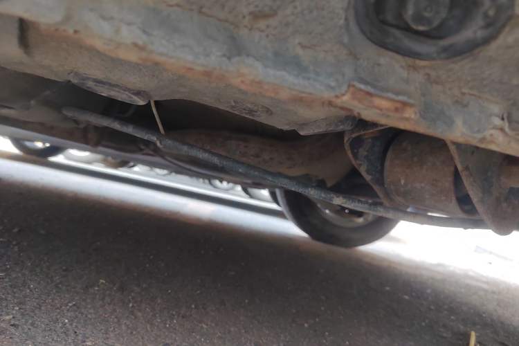 Used Volkswagen Bora 2012 1.6L Manual Comfort Model Chassis Rear Left